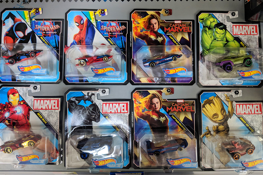 SALE WB1 Cable 2019 Hot Wheels MARVEL Character Cars Case M